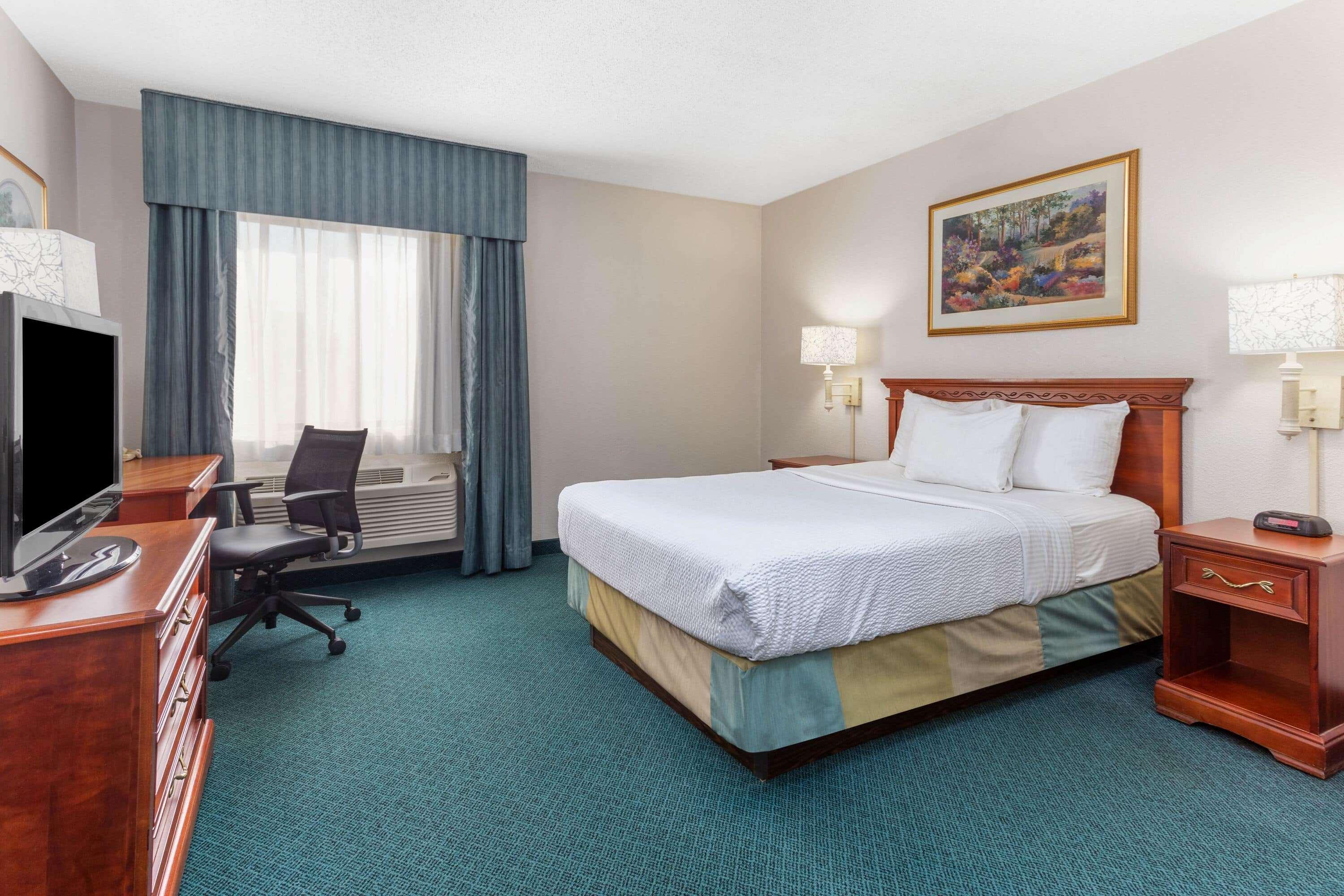 La Quinta By Wyndham Chicago Gurnee Hotell Exteriör bild