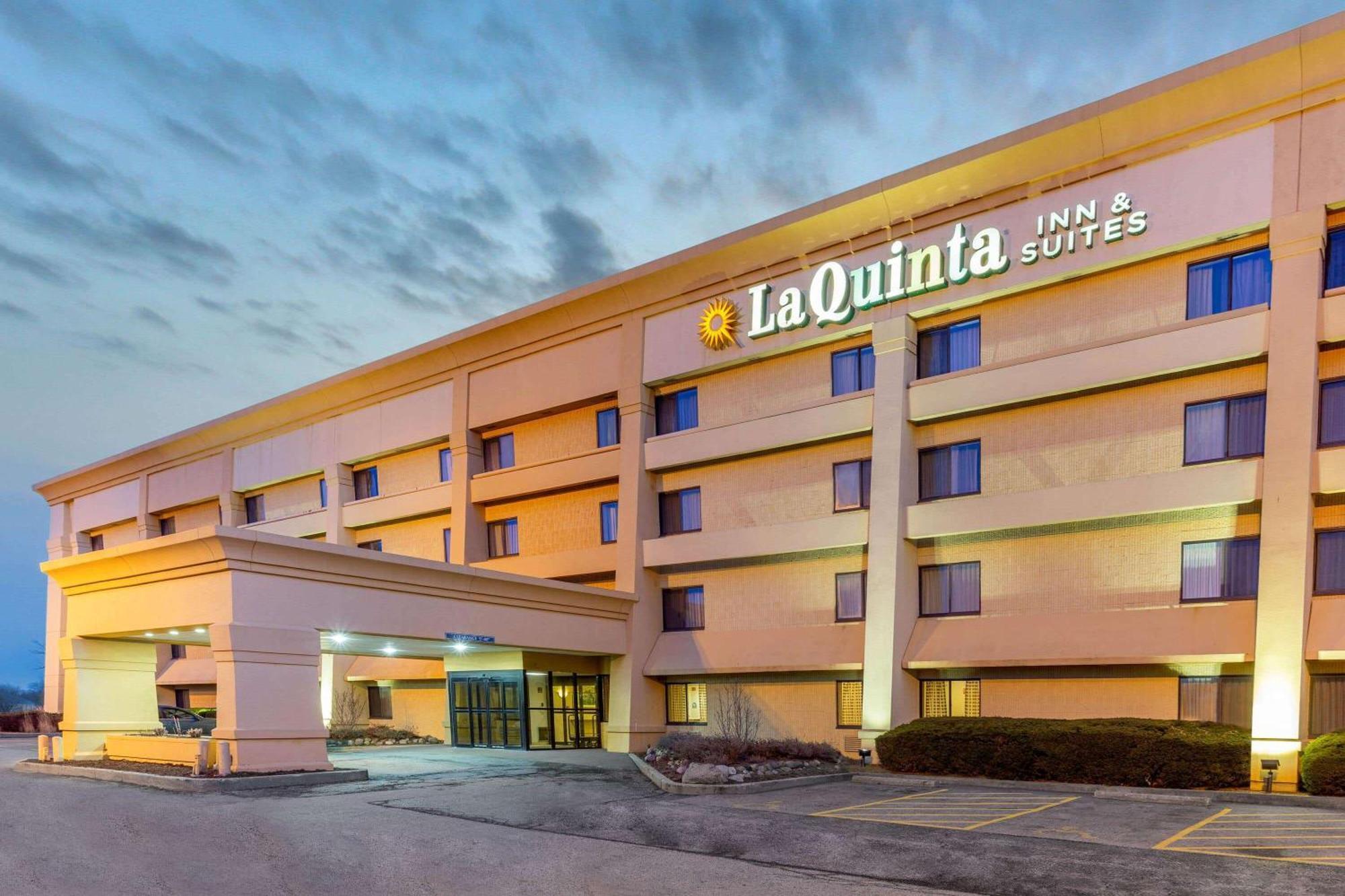 La Quinta By Wyndham Chicago Gurnee Hotell Exteriör bild